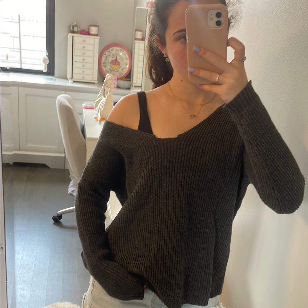 American Eagle Outfitters Black Off-the-Shoulder Sweater